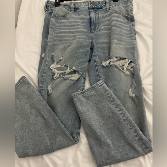American Eagle Outfitters Denim - American Eagle Distressed Skinny Jeans